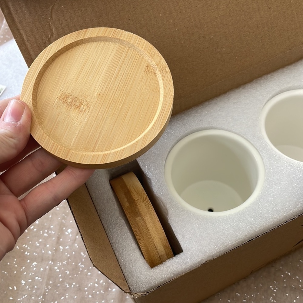 Brand New I Love You Set of 3 Ceramic Planter Pots 3.5” White w/ Bamboo Bases - Picture 6 of 12